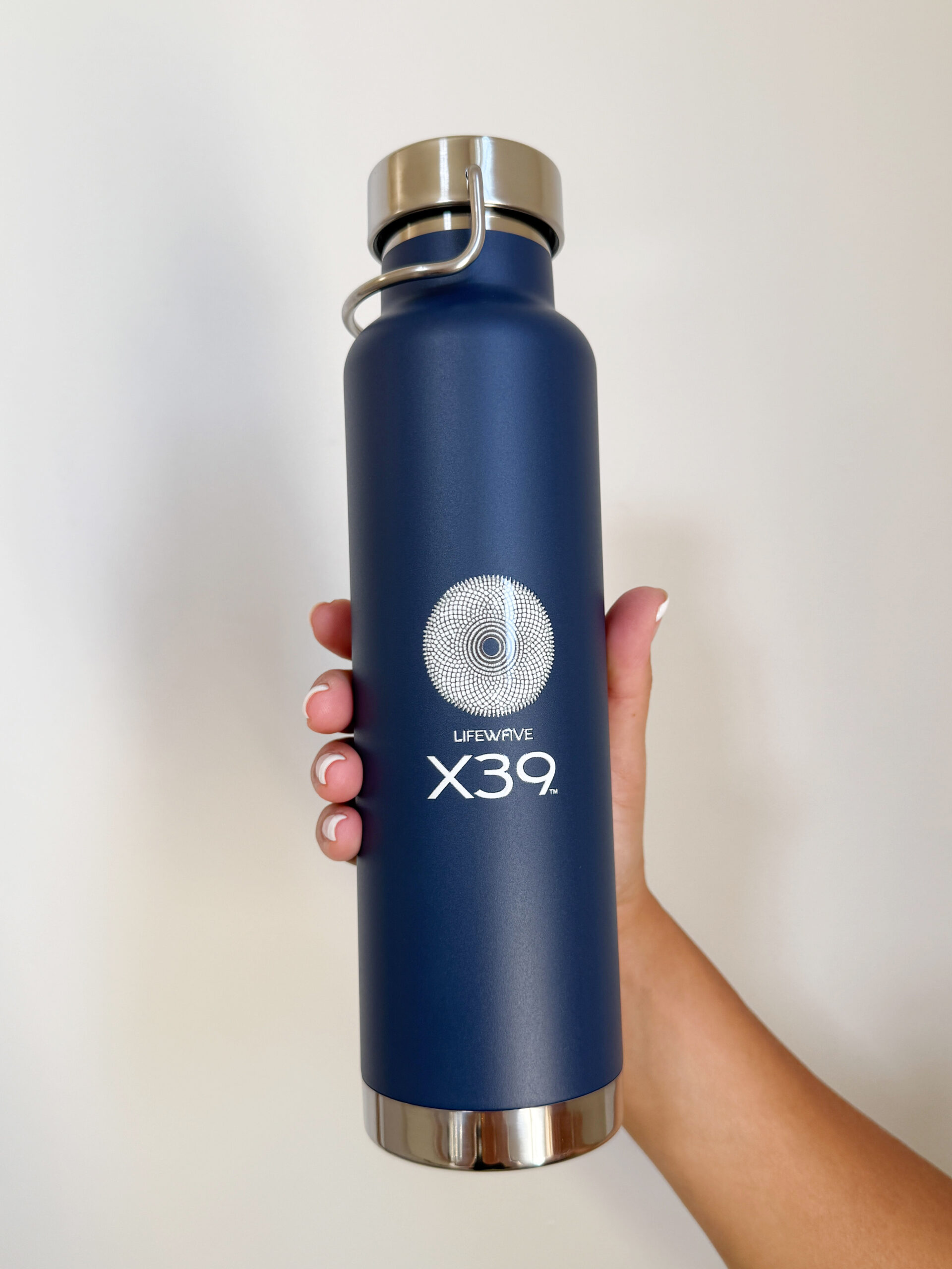 X39 Copper Vacuum Insulated Water Bottle. Powered by Light. White X39 Logo - 22 oz - Image 3
